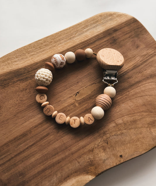 Schnullerkette mit Namen personalisierbar | Blätter & Blumen |braun
