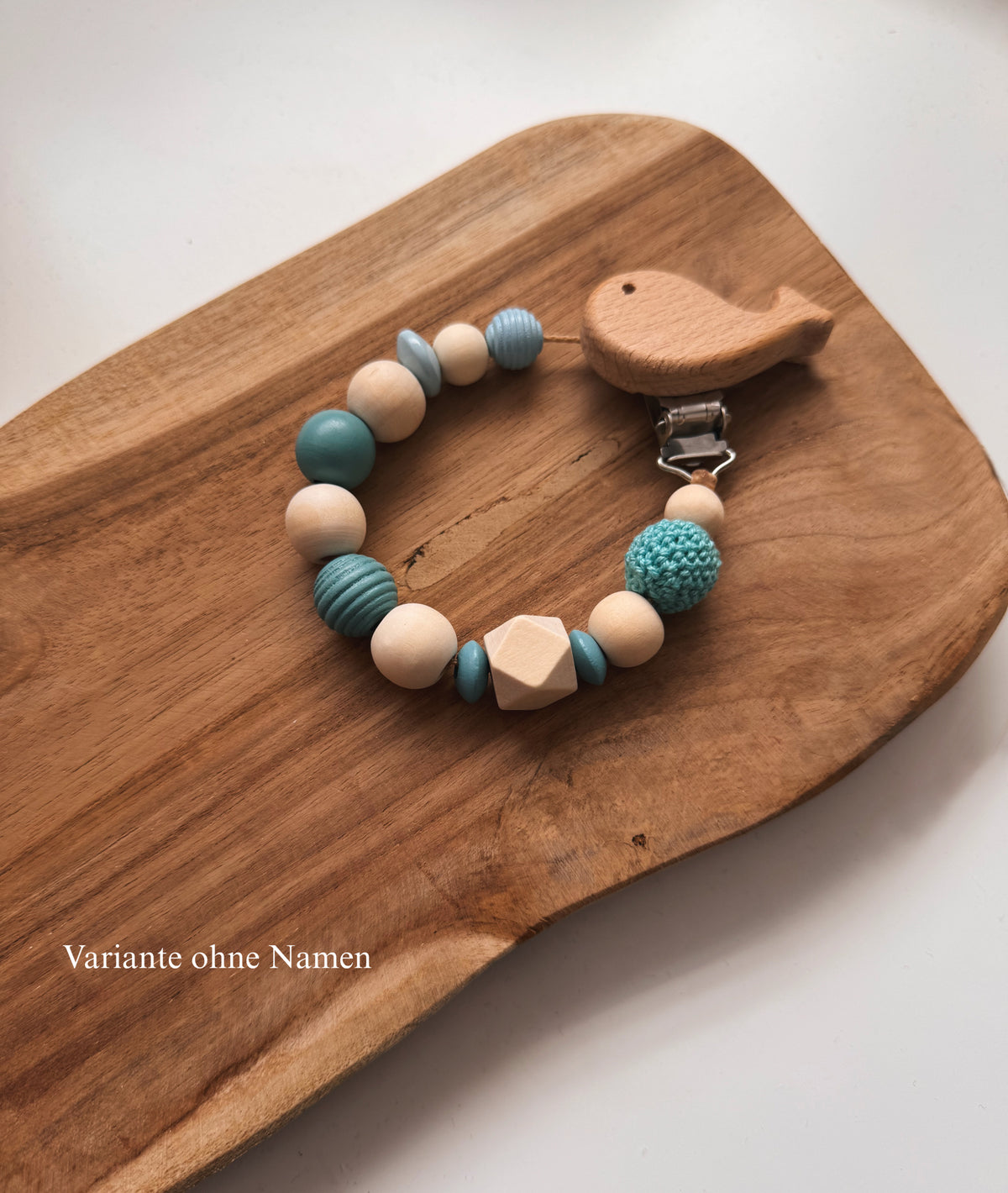 Schnullerkette mit Walclip | mit Namen personalisierbar | blau | Häkelperle