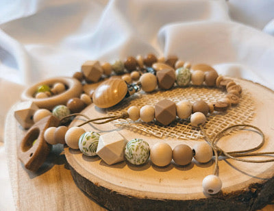 Babyschalenanhänger | Schnullerkette | Kinderwagenkette | Floral | Vogel | Glocke | mit Namen personalisierbar