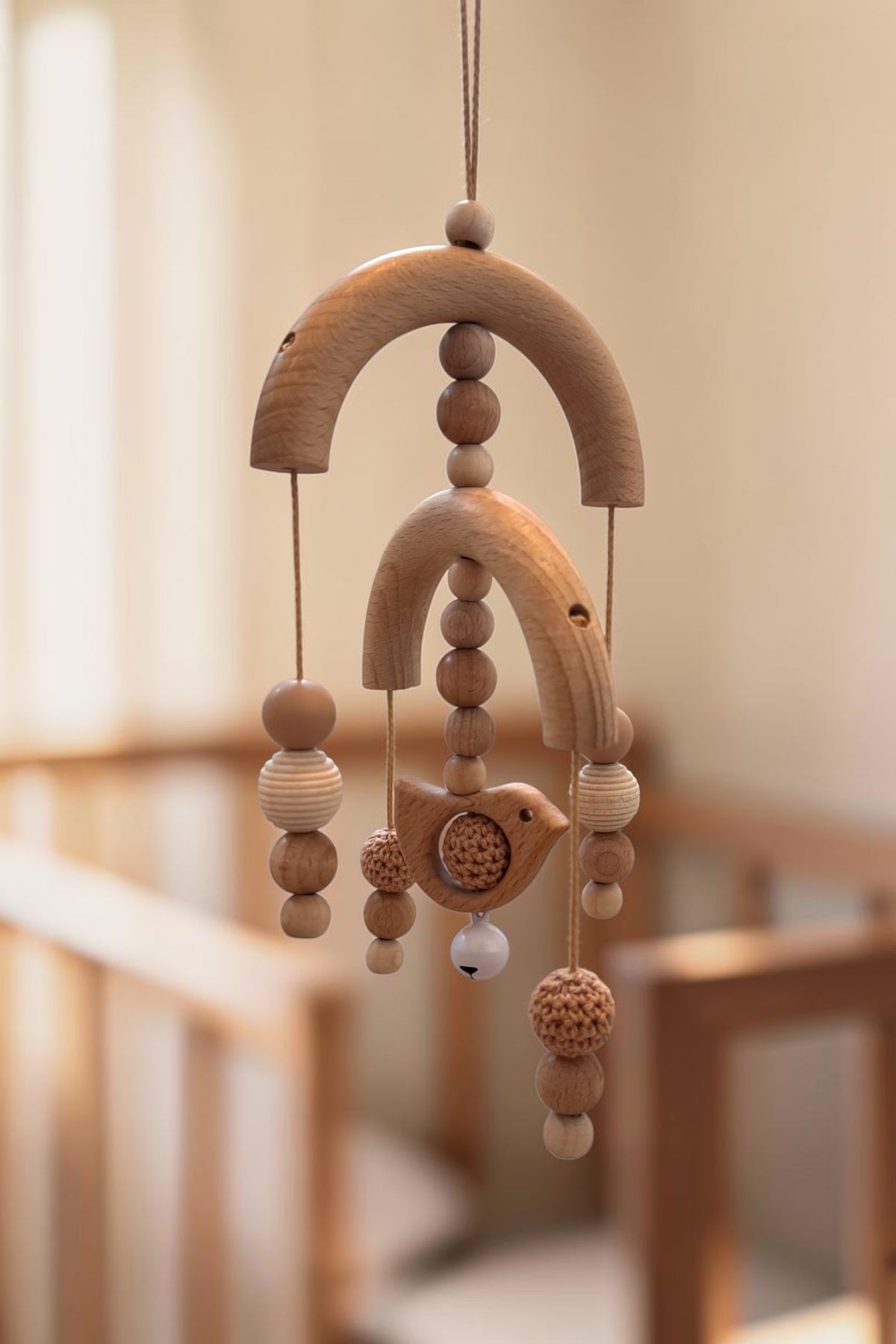 Holz Mobile „Vogelnest“ – Handgemachtes Baby Mobile aus Naturholz