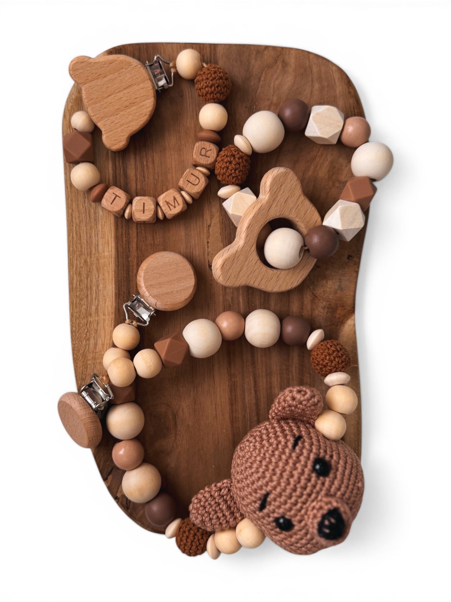 Bärenstark - Kinderwagenkette, Greifring & Schnullerkette | Teddybär | aus Holzperlen | gehäkelt | braun | mit Namen personalisierbar
