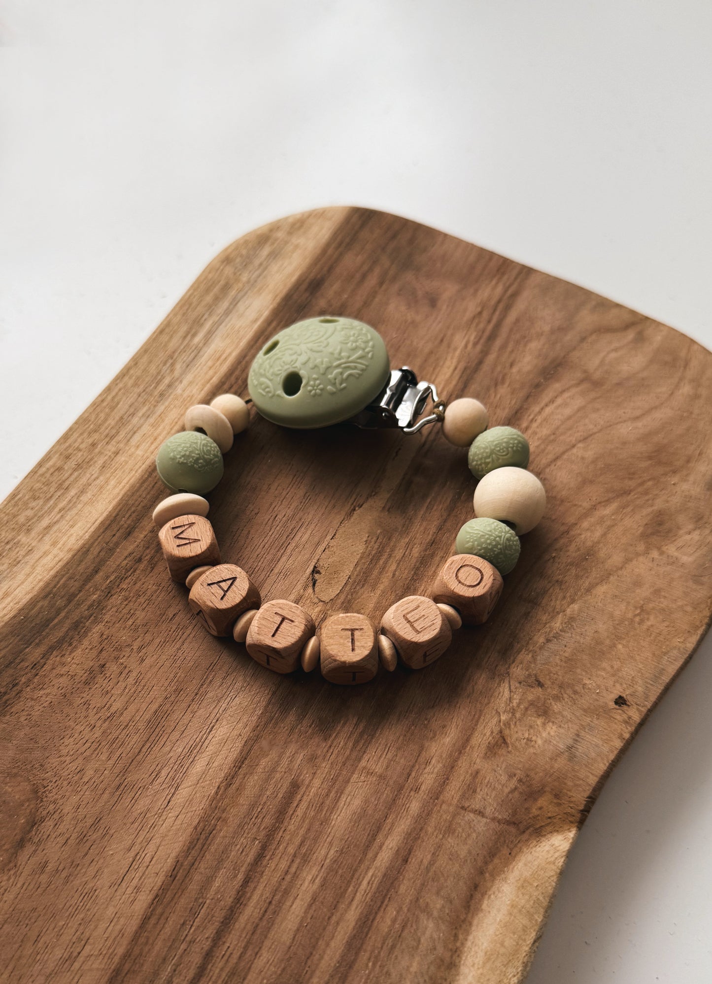 Catenella portaciuccio personalizzabile con nome | Verde | Ornamenti floreali
