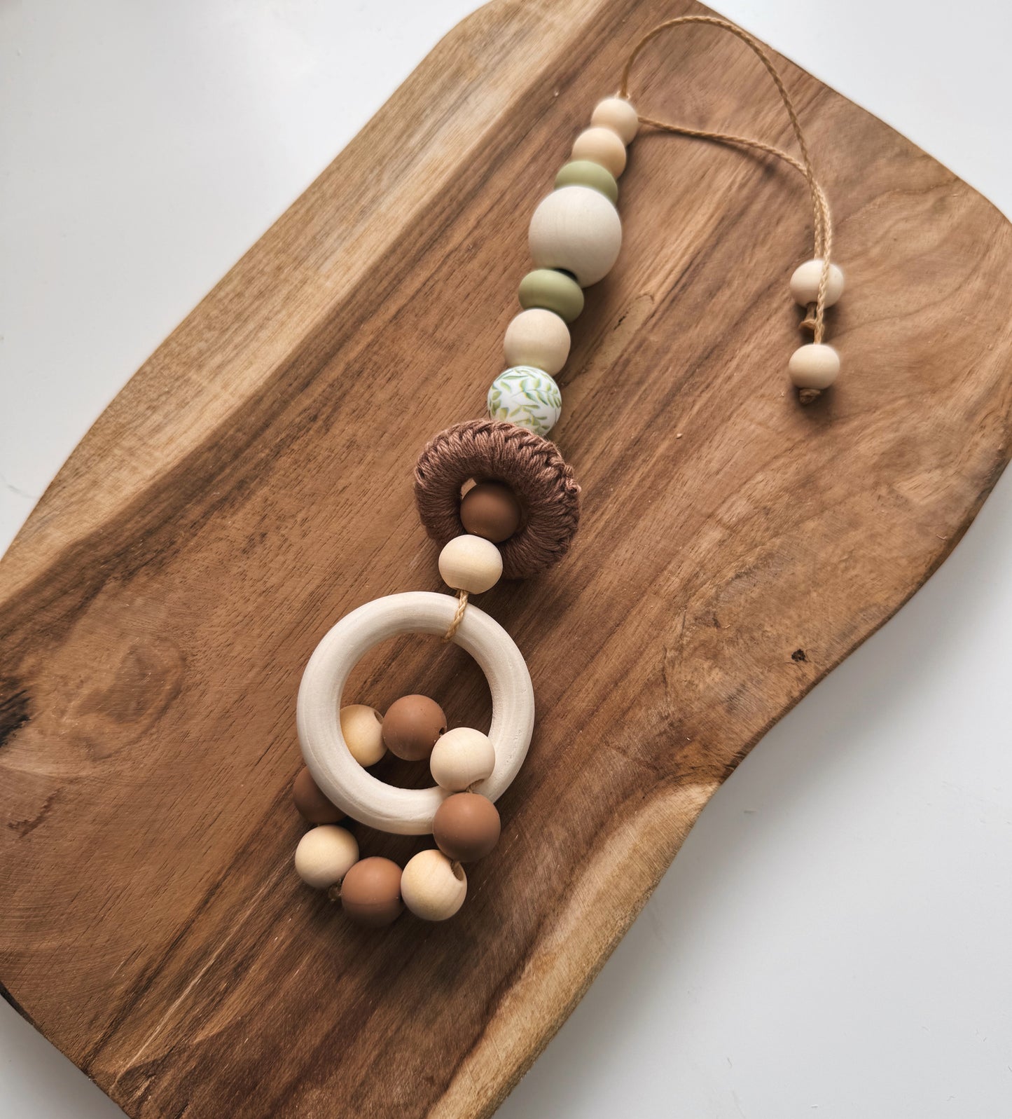 Anhänger für Spielbogen / Babyschale | Vogel | Blatt | gehäkelt | aus Holz