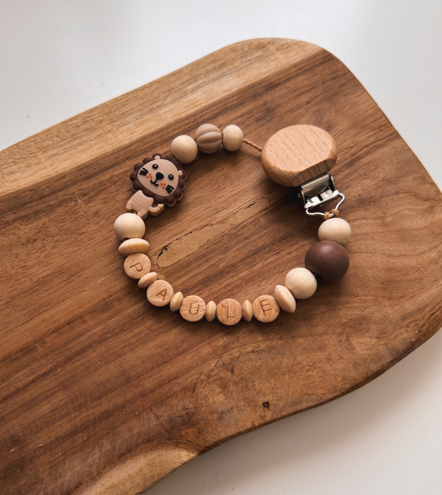 Schnullerkette | Löwe | aus Holz mit Namen personalisierbar