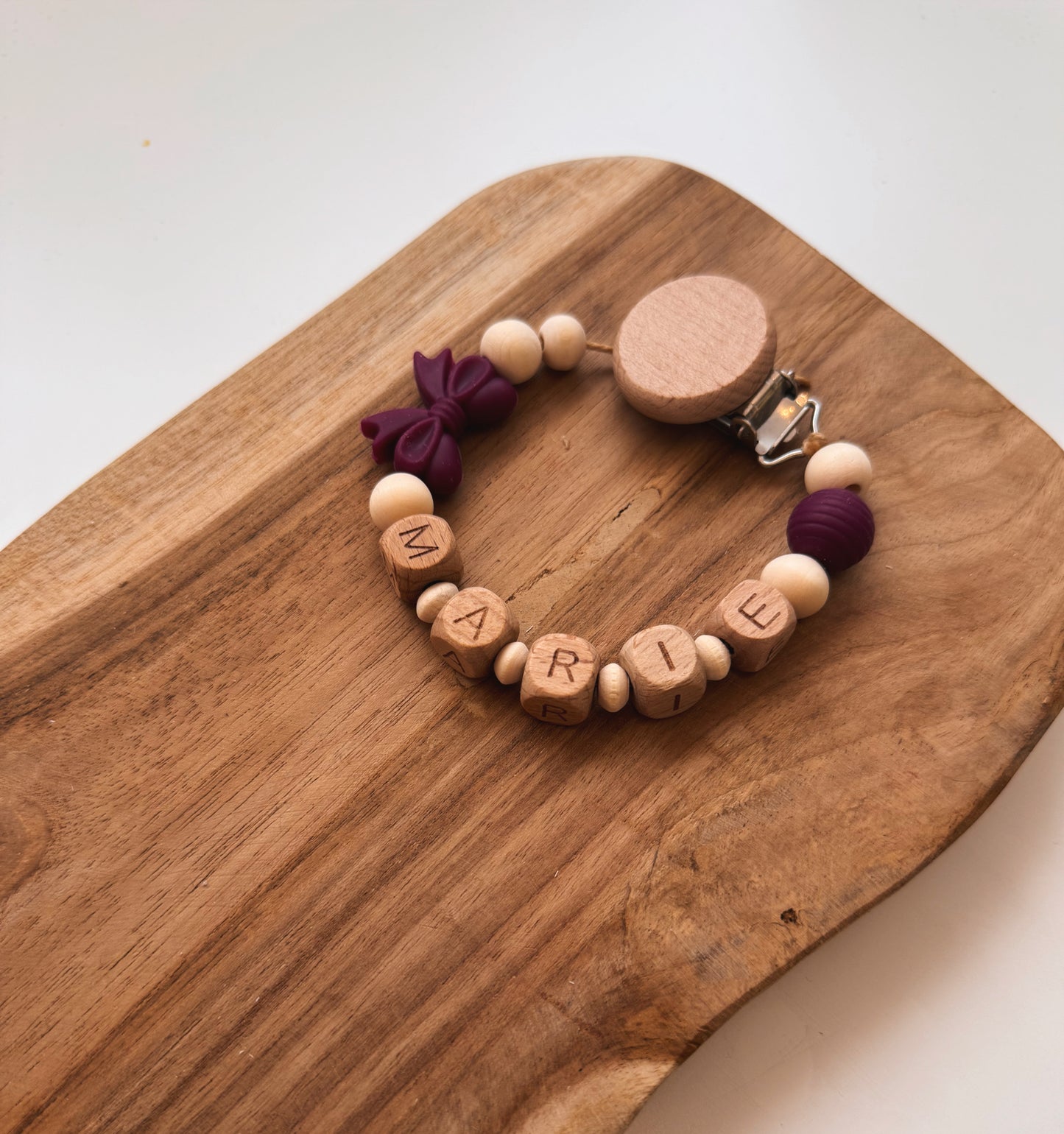 Schnullerkette Schleife | mit Namen personalisierbar | Braun / Lind / beige / Salbei / Weinrot / Senfgelb