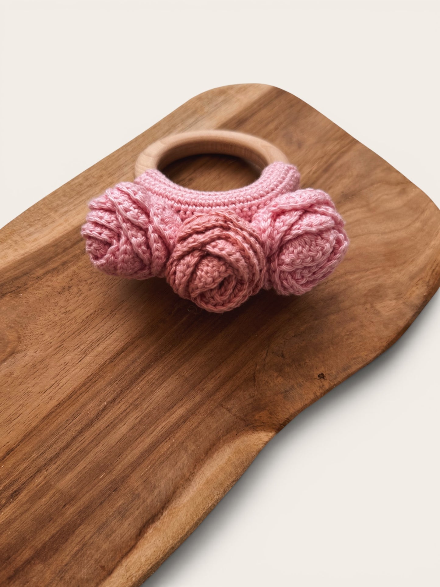 Rosenzauber - Kinderwagenkette, Greifring & Schnullerkette mit Namen personalisierbar