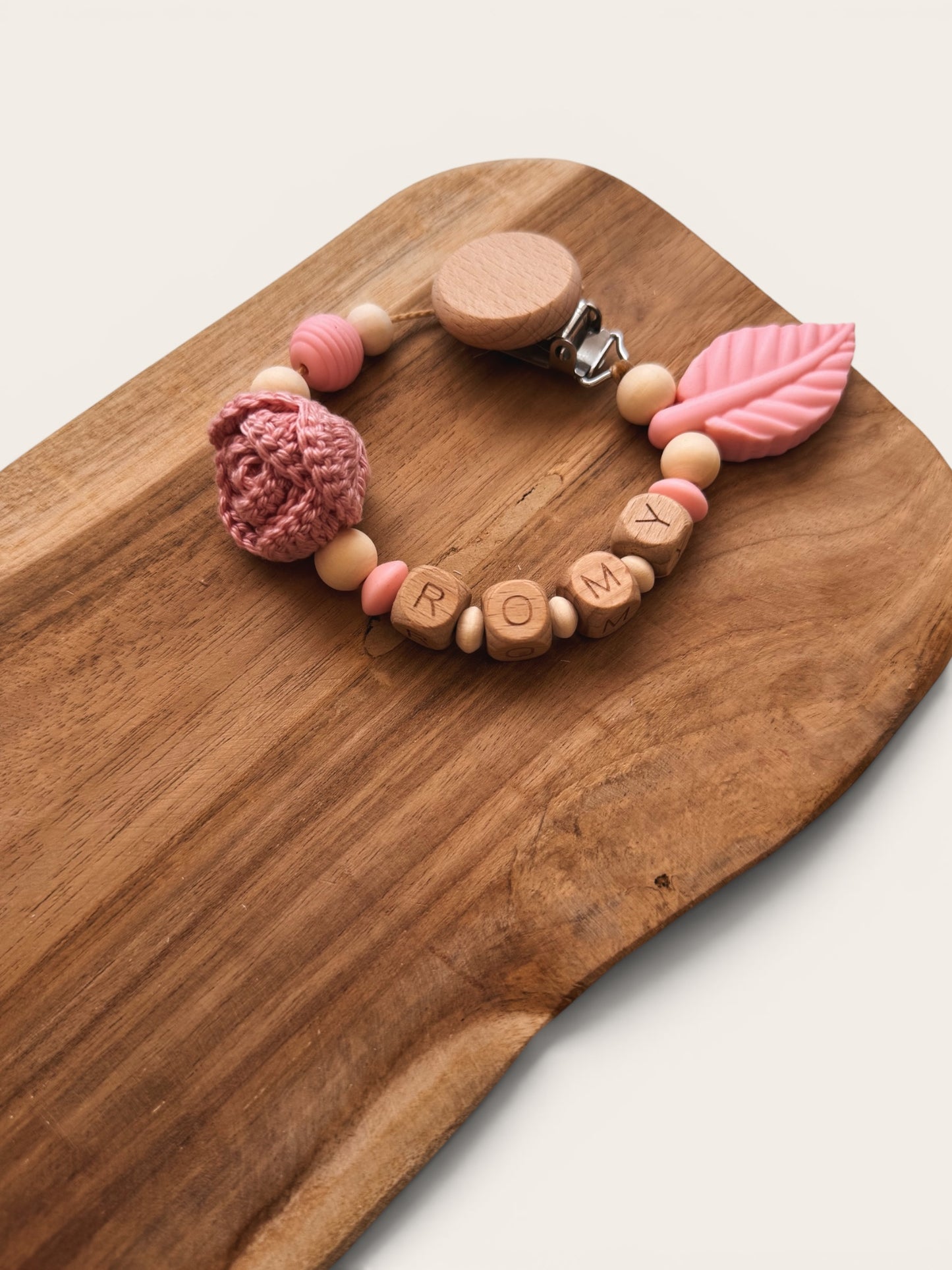 Rosenzauber - Kinderwagenkette, Greifring & Schnullerkette mit Namen personalisierbar